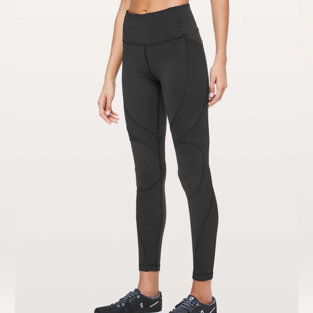 Lululemon On Repeat 7/8 Tight *28" - Picture 2 of 7